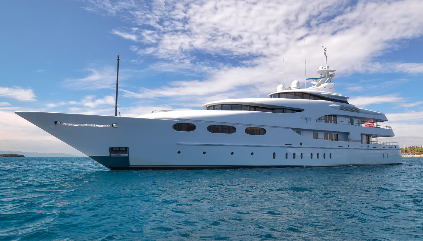 Capri i | Lurssen 59m | 2003 | 12 guests | 6 cabins | 15 crewyacht chartering