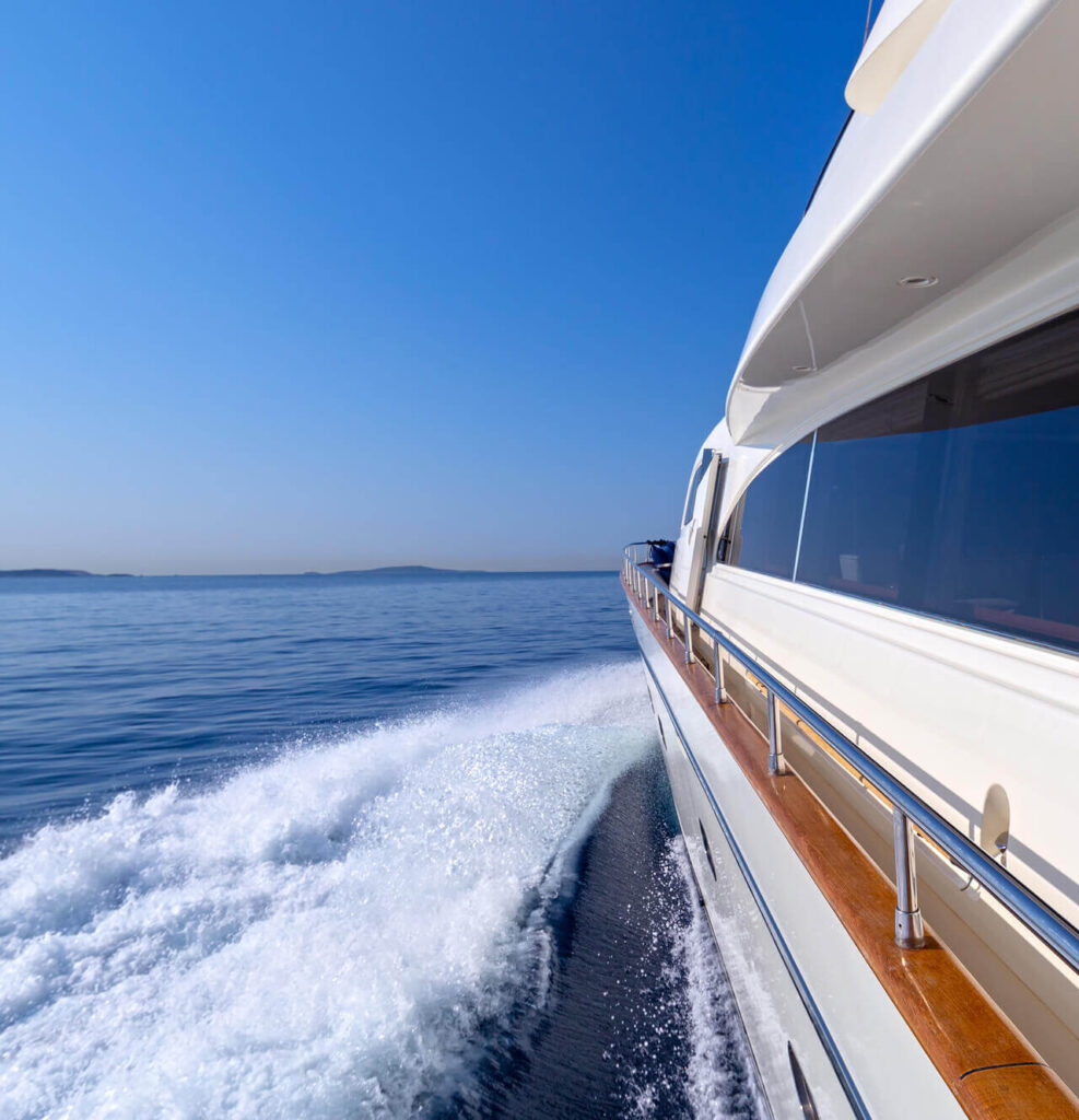 Specs Efmaria Falcon Charter Parsifal